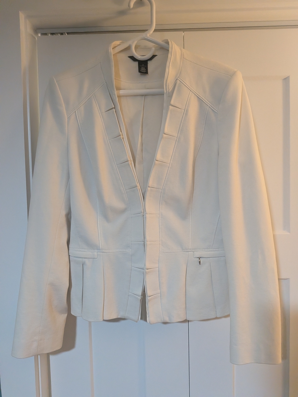 White House Black Market Ponte Jacket Creamy White Size 14 Hook & Eye Closure